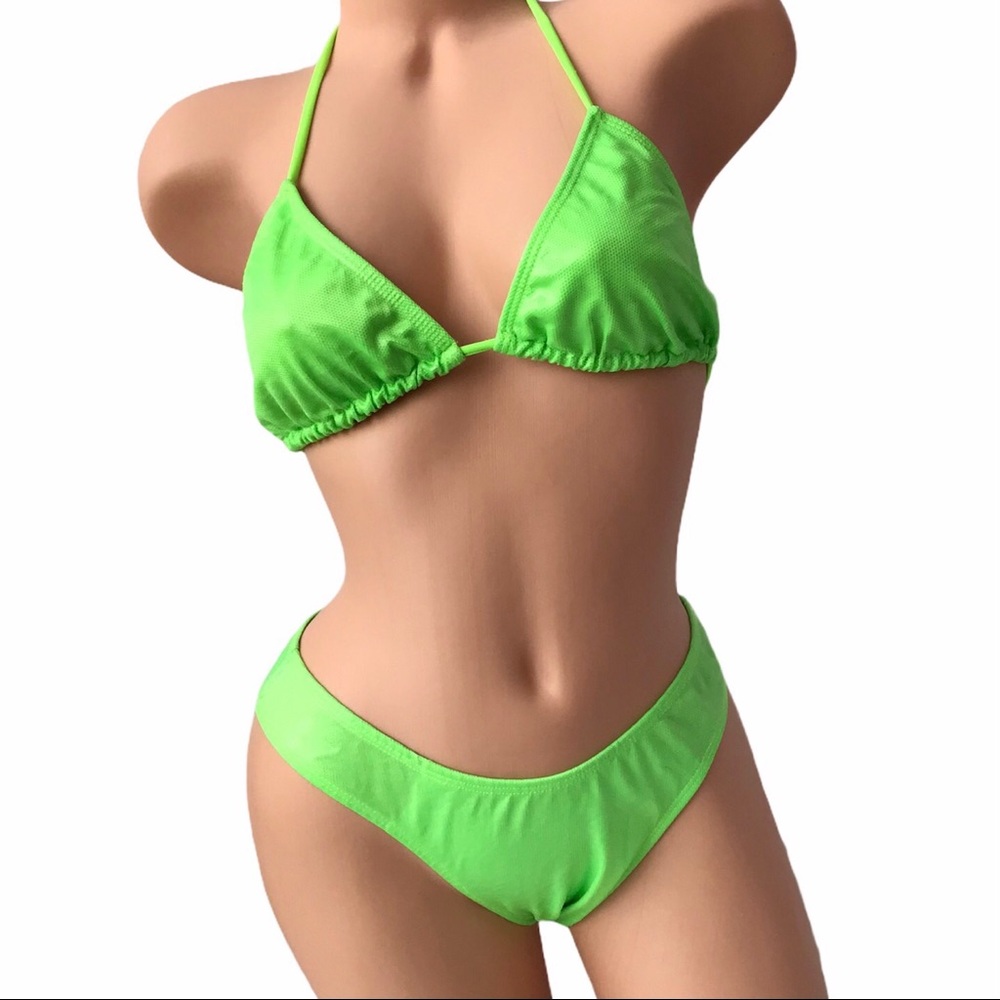 Shiny Green Bikini Set
